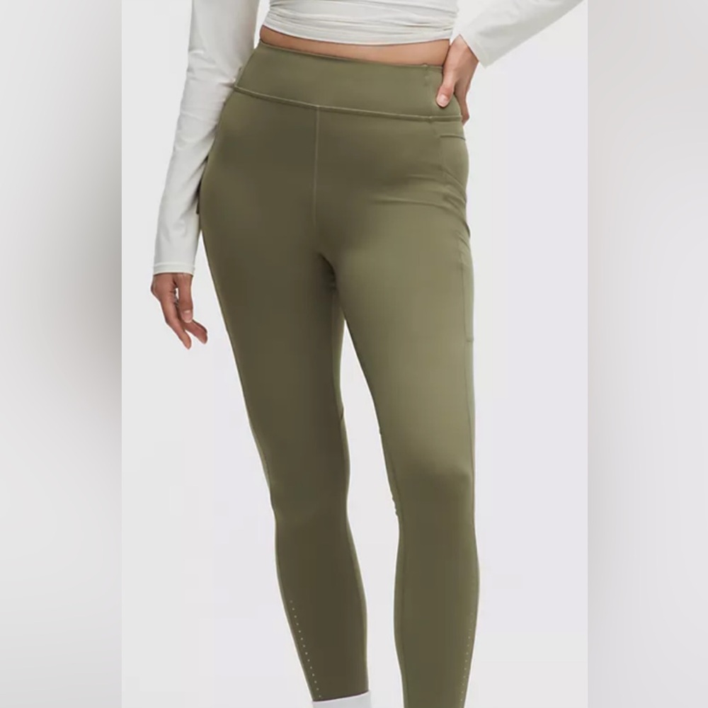 Lululemon Athletica Sage Green Leggings, Fast and Free HR Tight 25"